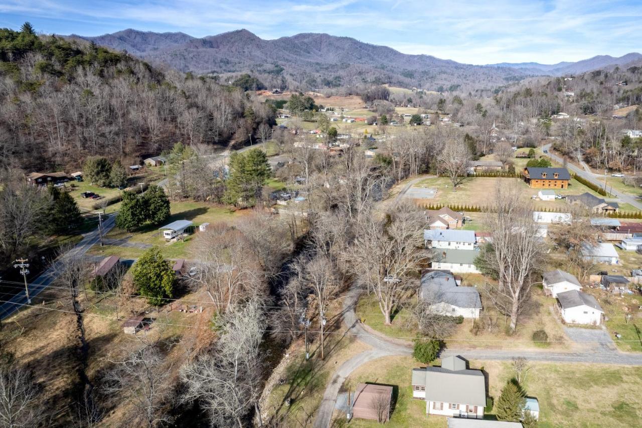 Deep Creek Shambala Villa Bryson City Luaran gambar